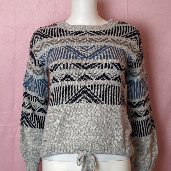 No Boundaries Gray and Blue Drawstring Hem Jacquard Sweater - Picture 1 of 12